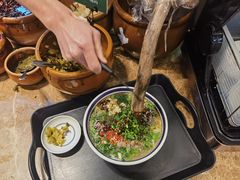 招牌生烫牛肉米线-云阿蛮云南生烫牛肉米线(奉贤路店)