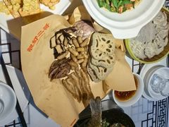 -靓虾二哥长沙地标小龙虾(五一广场店)