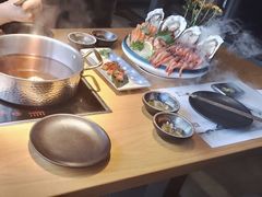 -枝魯枝魯自助料理