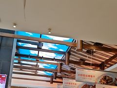 -阿瓦山寨·湘菜现炒·剁椒鱼头王(咸阳总店)