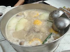 -肥仔文澳门猪骨煲(南京西路店)
