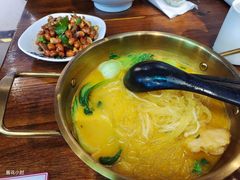 -黑白电视长沙小吃(美林M·LIVE天地东座店)