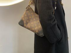 -聚云奢二手奢侈品黄金手表包包回收·中古店(三里屯总店)