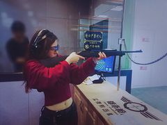 -都市枪神实弹射击俱乐部