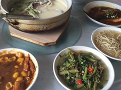 -天乐农家鱼头王(天目湖店)