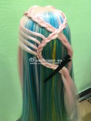 -逸丝风尚