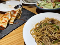 黑椒蘑菇牛柳意面-清真·艾美可餐厅(大悦汇店)