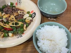 -何永光123鲜牛肉馆(1号店)