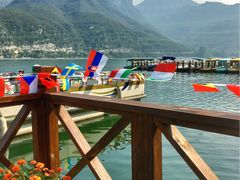 -天鹅湖生态旅游风景区