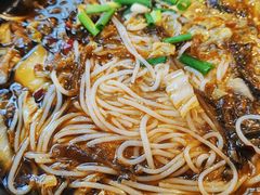 老坛酸菜-渝和喵叔米线(南坪万达店)