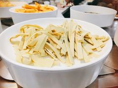 -咕叽咕叽自助烤肉小火锅(西城广场购物中心店)