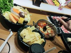 -呷哺呷哺 蔬菜畅吃(中发百旺店)