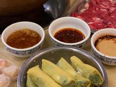 荠菜百叶包-月圆火锅(宁海东路二店)