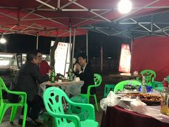 -金渝海鲜烧烤万州烤鱼店
