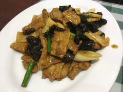 山西过油肉-晋府大酒店