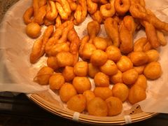 麻团-融信华邑酒店·鲜艳西餐厅