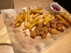 -菲滋意式餐厅(富阳东方茂店)