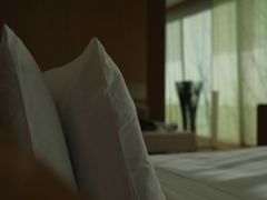 瑜舍STUDIO 95套房-卧室的晨曦-北京瑜舍