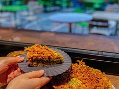 -潮一不贰·法式甜品·生日蛋糕·西式简餐(外滩店)