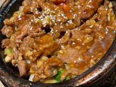 招牌石锅牛肉-吴氏老妈·23年家常菜(古城店)