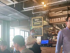 -Common Table · Brunch & Coffee
