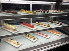 -月色西餐厅·海鲜刺身·烧烤(科学城保利郡雅酒店)