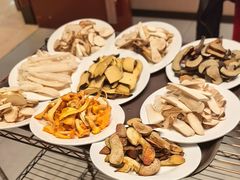 -天宜隆蘑菇宴火锅(石景山旗舰店)