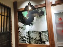 -双燕楼·手工馄饨·汤面小吃(世纪汇店)