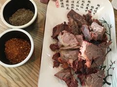 -乔家小院•本地小海鲜•非遗驴肉(万年泉路店)
