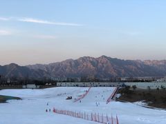 -华彬猛犸滑雪场
