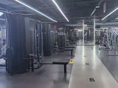 -超鹿运动(五四路恒力城店)