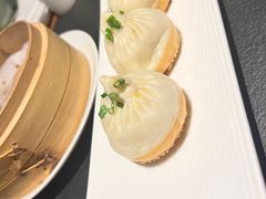 蟹粉生煎-成隆行·蟹王府(九江路店)