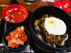 黑椒牛肉石锅拌饭-米屋石锅拌饭(师大店)