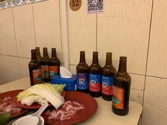 -洞庭洲·防空洞火锅·烧烤·铜锅涮肉(新百广场店)