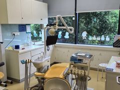 -泰康拜博口腔(世博园乐尔店)