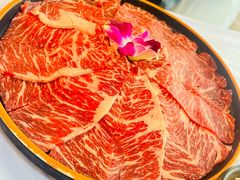 -鲜入围煮花胶鸡海鲜火锅