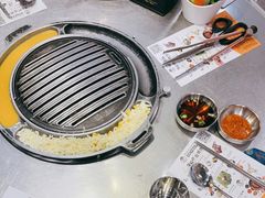 -GOGIYA·咕叽吖韩国传统烤肉店(东方新天地店)