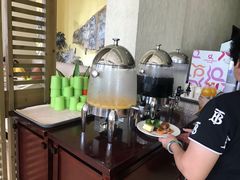 -东莞御景湾湖畔酒店·莱奥咖啡厅