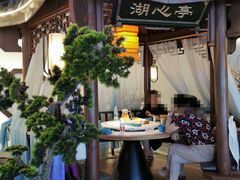 -荷塘秋月·本帮江浙菜(国权路店)