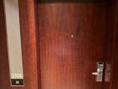 -上海龙之梦万丽酒店