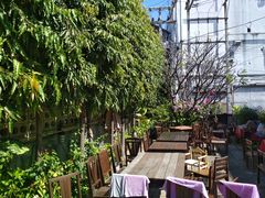 景观位-Dash Teak House