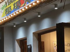 -椰椰大吉(侨港店)
