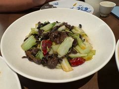 榛蘑炒白菜-奉天小馆·非遗东北菜(沈阳万象城店)