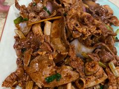 -标记美食新鲜猪杂(兴南大道店)