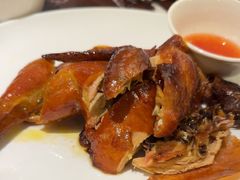 烤鸡（脆皮童子鸡）只-新白鹿餐厅(爱琴海购物中心店)