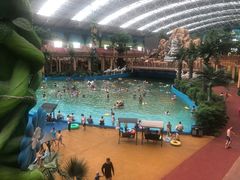-沈阳龙润夏宫温泉水乐园