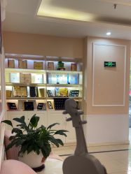 点击看大图 -Bollins波林丝•专研护发中心