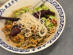 -梅溪·小伙子干挑面(安吉总店)