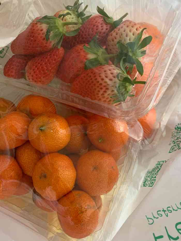 鲜丰水果(东港嘉苑店)-"鲜丰水果店搞活动,会有一块九毛九的香蕉一.