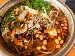 -老五鸡丝豆花面粉(瑞金北路68号院店)